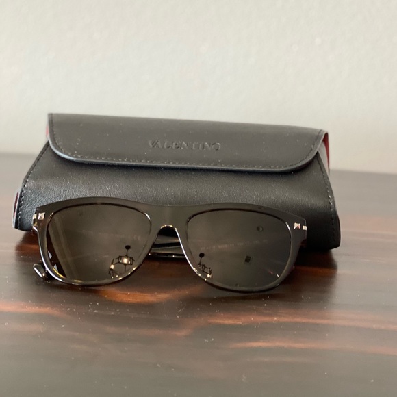 Valentino cateye sunglasses - Picture 4 of 7